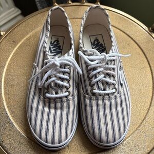 Vans Black/ Dark Navy and Beige Striped Sneakers Size 5 (women)